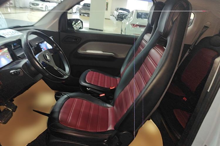 Used Wuling Hongguang MINIEV 2020 Enjoyment Model Lithium Iron Phosphate Left Front Seat