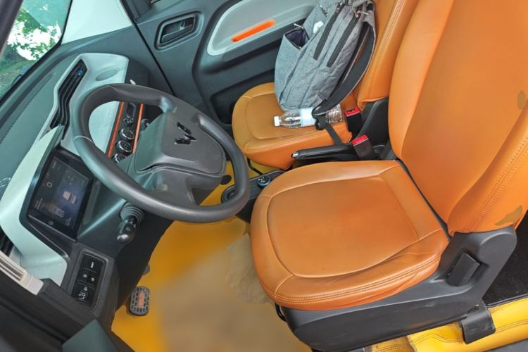 Used Wuling Hongguang MINIEV 2020 Enjoyment Model Lithium Iron Phosphate Left Front Seat