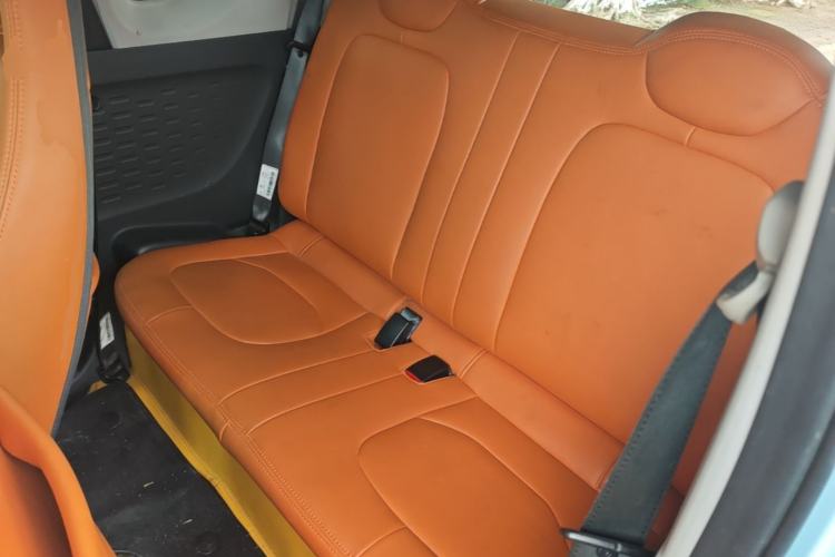 Used Wuling Hongguang MINIEV 2020 Enjoyment Model Lithium Iron Phosphate Left Rear Seat