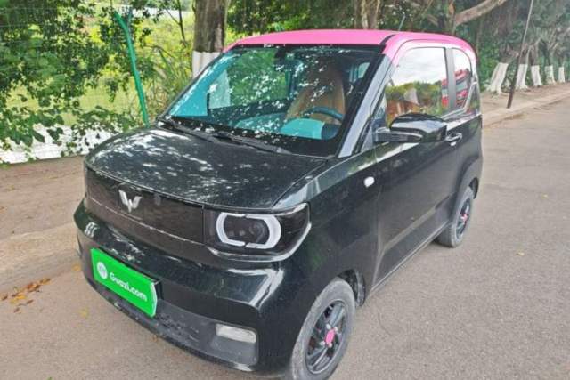 Ojetý Wuling Hongguang MINIEV 2020 Enjoyment Model Lithium Iron Phosphate