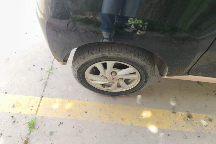 Used Wuling Hongguang MINIEV 2020 Enjoyment Model Lithium Iron Phosphate Right Rear Wheel Hub
