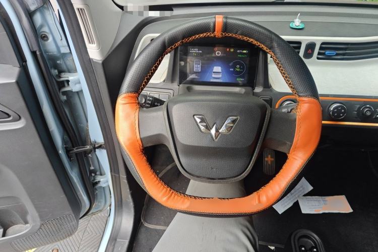 Used Wuling Hongguang MINIEV 2020 Freedom Version Lithium Iron Phosphate Steering Wheel