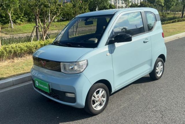 Ojetý Wuling Hongguang MINIEV 2020 Freedom Version Lithium Iron Phosphate