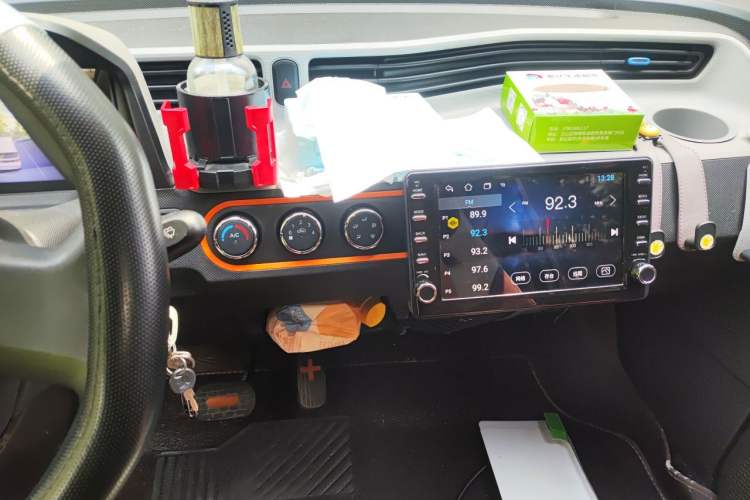 Used Wuling Hongguang MINIEV 2020 Zizai Version Lithium-NMC Audio And AC Panel