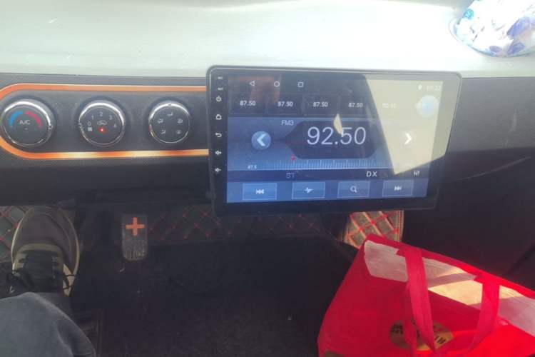 Used Wuling Hongguang MINIEV 2020 Freedom Version Lithium Iron Phosphate Audio And AC Panel