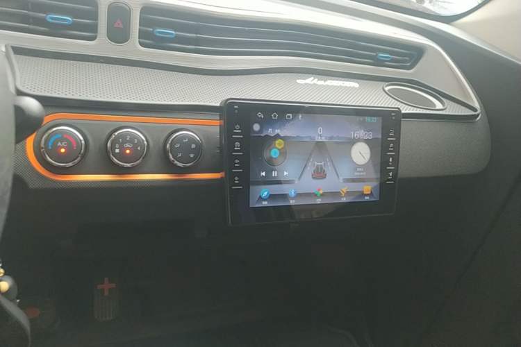 Used Wuling Hongguang MINIEV 2020 Freedom Version Lithium Iron Phosphate Audio And AC Panel