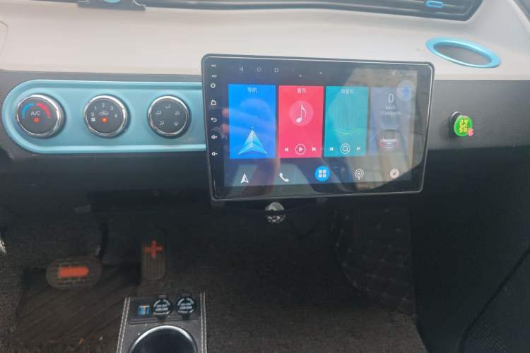 Used Wuling Hongguang MINIEV 2020 Enjoyment Model Lithium Iron Phosphate Audio And AC Panel