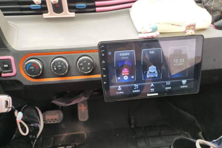 Used Wuling Hongguang MINIEV 2020 Zizai Version Lithium-NMC Audio And AC Panel