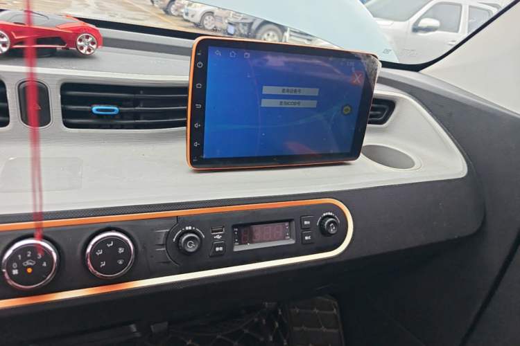 Used Wuling Hongguang MINIEV 2020 Enjoy Edition Lithium-Ion Battery Audio And AC Panel