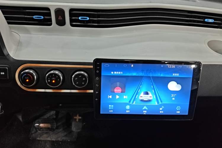 Used Wuling Hongguang MINIEV 2020 Zizai Version Lithium-NMC Audio And AC Panel