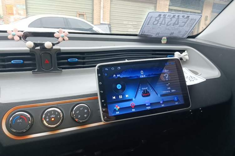 Used Wuling Hongguang MINIEV 2020 Freedom Version Lithium Iron Phosphate Audio And AC Panel