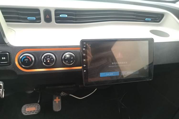 Used Wuling Hongguang MINIEV 2020 Enjoyment Model Lithium Iron Phosphate Audio And AC Panel