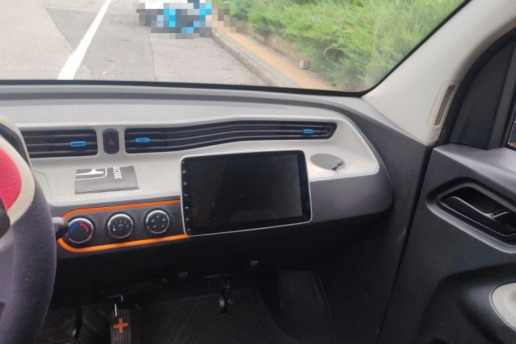 Used Wuling Hongguang MINIEV 2020 Easy Version Lithium-Ion Battery Audio And AC Panel