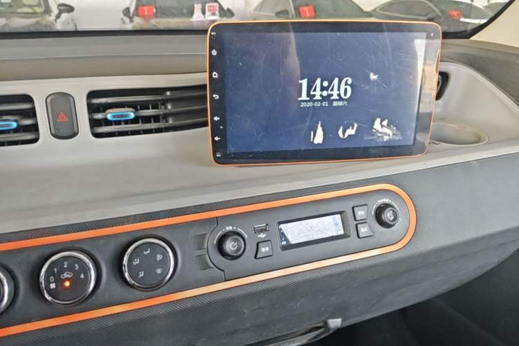 Used Wuling Hongguang MINIEV 2020 Lite Version Lithium Iron Phosphate Audio And AC Panel