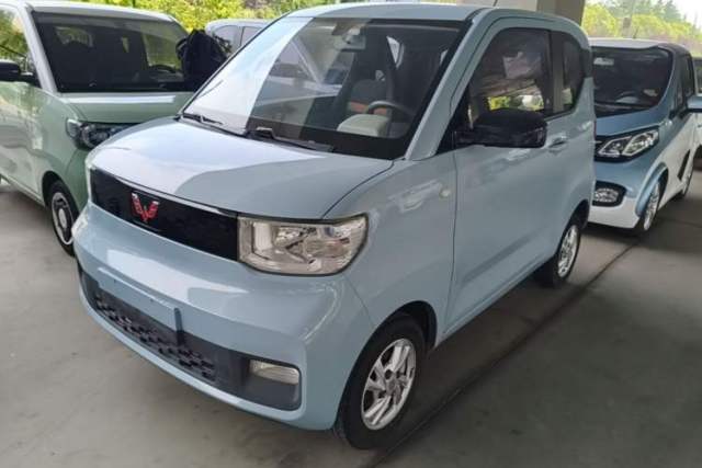 Ojetý Wuling Hongguang MINIEV 2020 Freedom Version Lithium Iron Phosphate