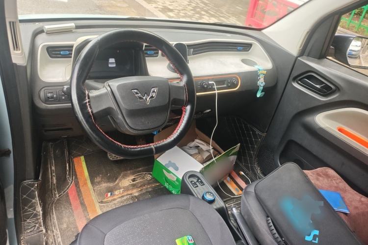 Used Wuling Hongguang MINIEV 2020 Zizai Version Lithium-NMC Center Console