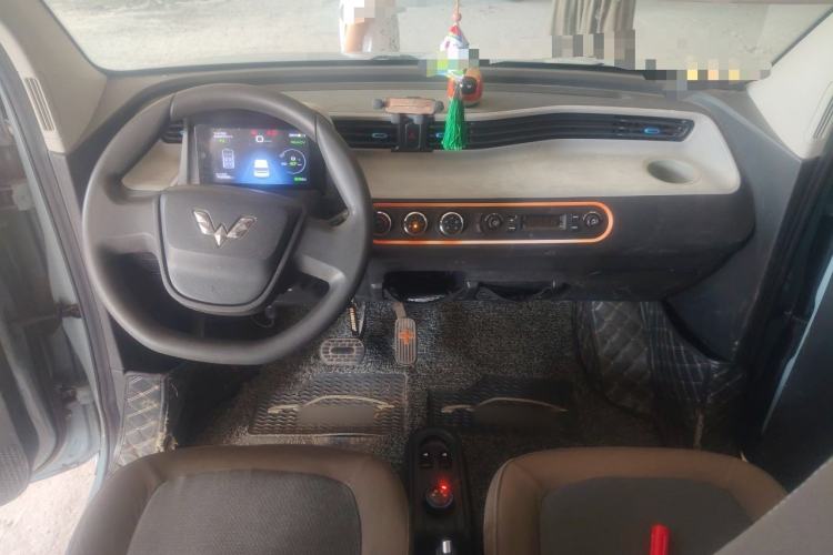 Used Wuling Hongguang MINIEV 2020 Enjoy Edition Lithium-Ion Battery Center Console