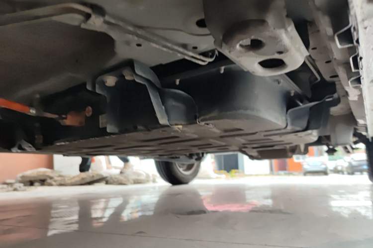 Used Wuling Hongguang MINIEV 2020 Easy Version Lithium-Ion Battery Chassis Front Left