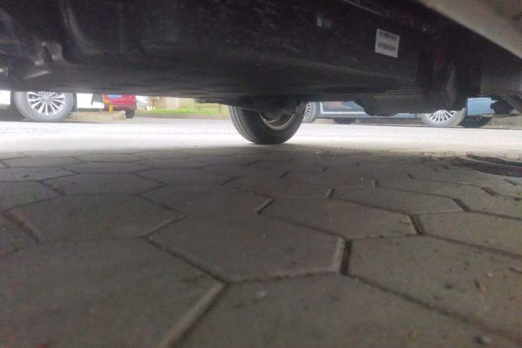 Used Wuling Hongguang MINIEV 2020 Zizai Version Lithium-NMC Chassis Front Left
