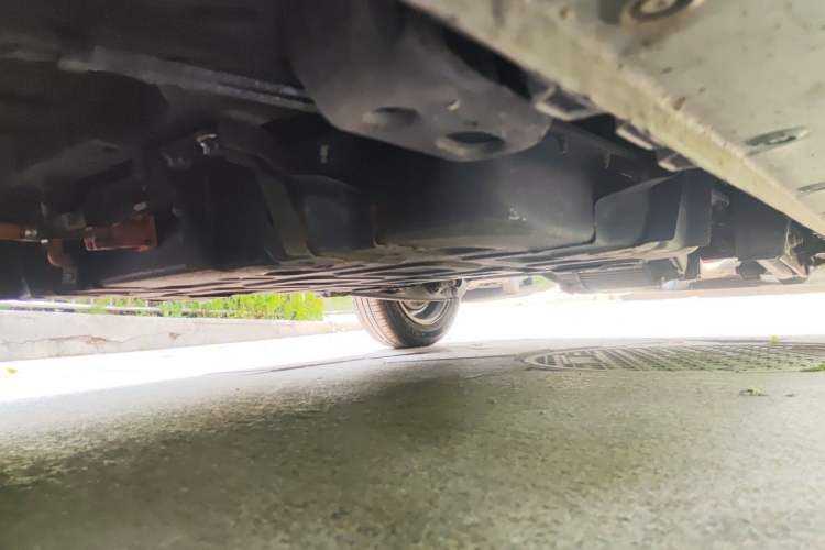 Used Wuling Hongguang MINIEV 2020 Zizai Version Lithium-NMC Chassis Front Left