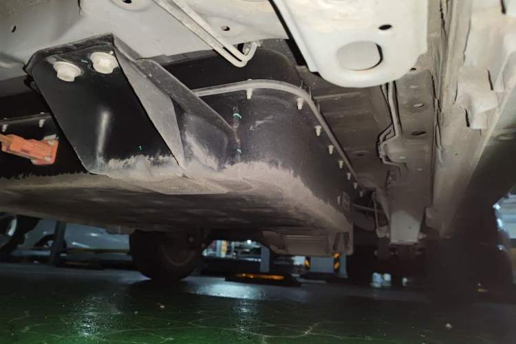 Used Wuling Hongguang MINIEV 2020 Freedom Version Lithium Iron Phosphate Chassis Front Left