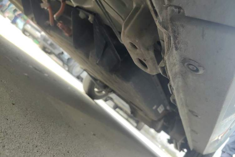 Used Wuling Hongguang MINIEV 2020 Freedom Version Lithium Iron Phosphate Chassis Front Left