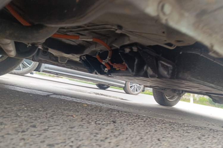 Used Wuling Hongguang MINIEV 2020 Zizai Version Lithium-NMC Chassis Front Left