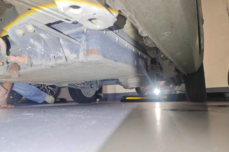 Used Wuling Hongguang MINIEV 2020 Freedom Version Lithium Iron Phosphate Chassis Front Left