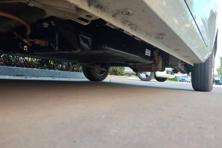 Used Wuling Hongguang MINIEV 2020 Zizai Version Lithium-NMC Chassis Front Left