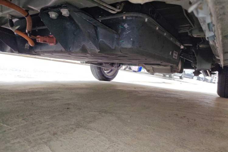 Used Wuling Hongguang MINIEV 2020 Zizai Version Lithium-NMC Chassis Front Left