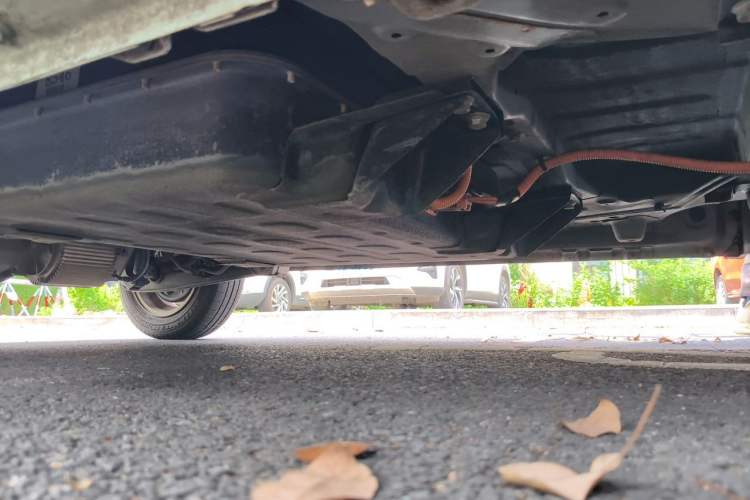 Used Wuling Hongguang MINIEV 2020 Zizai Version Lithium-NMC Chassis Front Right