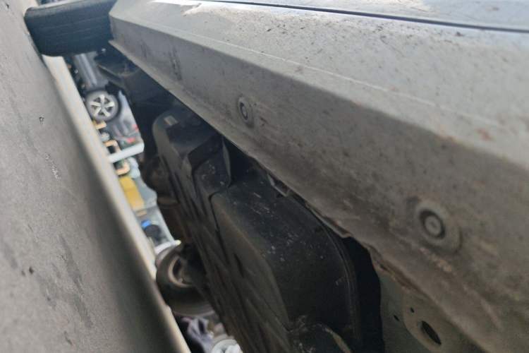 Used Wuling Hongguang MINIEV 2020 Enjoyment Model Lithium Iron Phosphate Chassis Front Right