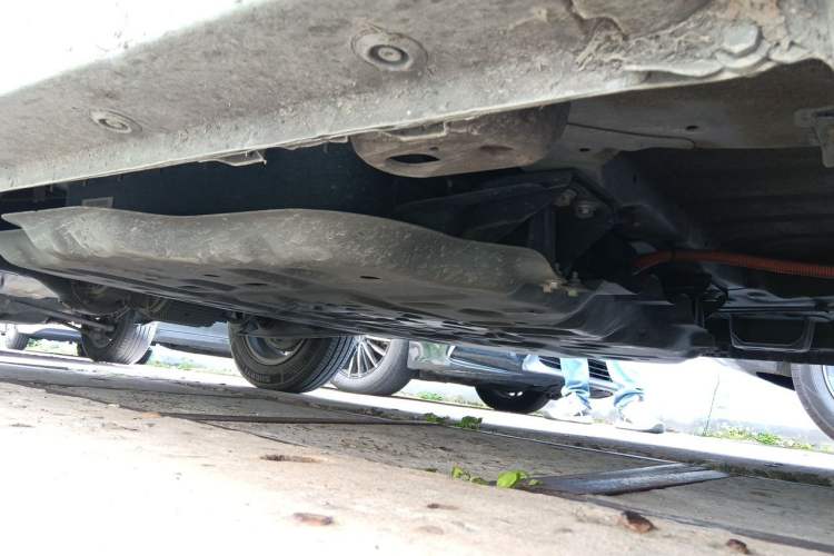 Used Wuling Hongguang MINIEV 2020 Zizai Version Lithium-NMC Chassis Front Right