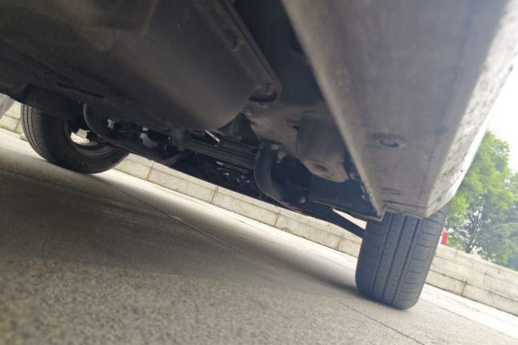Used Wuling Hongguang MINIEV 2020 Enjoyment Model Lithium Iron Phosphate Chassis Front Right