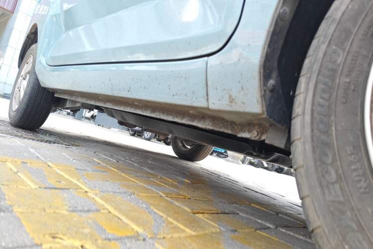 Used Wuling Hongguang MINIEV 2020 Freedom Version Lithium Iron Phosphate Chassis Front Right
