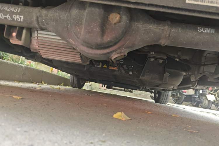 Used Wuling Hongguang MINIEV 2020 Enjoyment Model Lithium Iron Phosphate Chassis Rear
