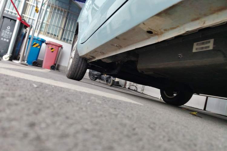 Used Wuling Hongguang MINIEV 2020 Zizai Version Lithium-NMC Chassis Rear Left