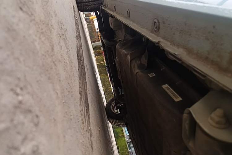 Used Wuling Hongguang MINIEV 2020 Enjoyment Model Lithium Iron Phosphate Chassis Rear Left