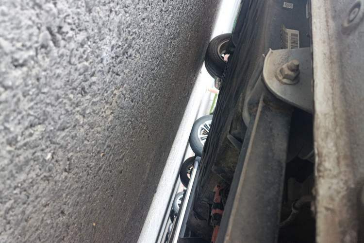 Used Wuling Hongguang MINIEV 2020 Enjoyment Model Lithium Iron Phosphate Chassis Rear Left