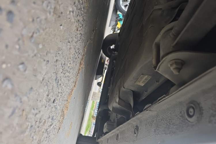 Used Wuling Hongguang MINIEV 2020 Enjoyment Model Lithium Iron Phosphate Chassis Rear Right