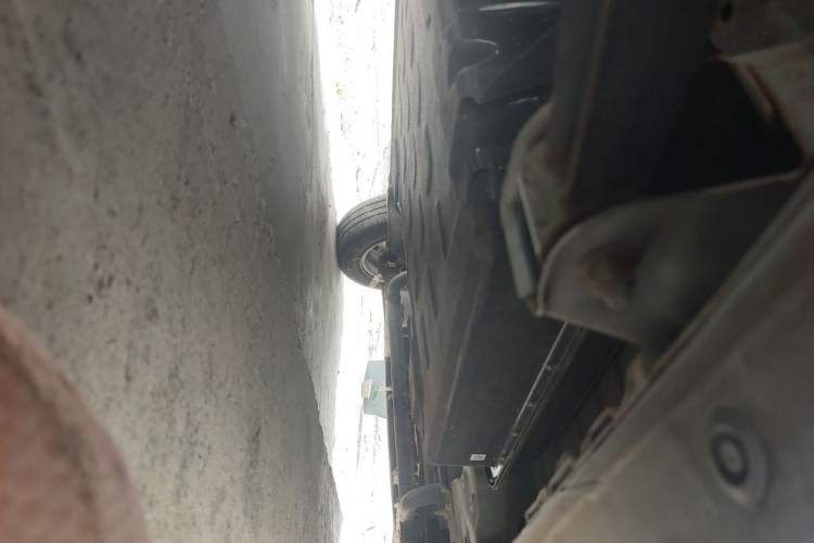 Used Wuling Hongguang MINIEV 2020 Zizai Version Lithium-NMC Chassis Rear Right