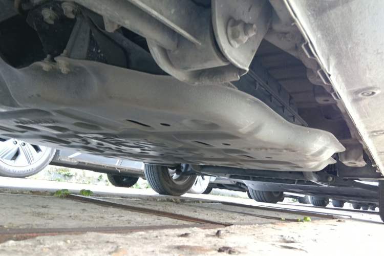 Used Wuling Hongguang MINIEV 2020 Zizai Version Lithium-NMC Chassis Rear Right