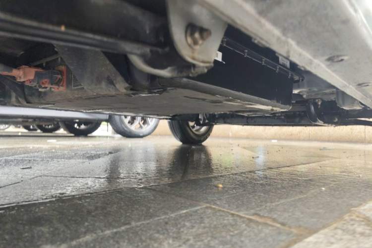Used Wuling Hongguang MINIEV 2020 Zizai Version Lithium-NMC Chassis Rear Right