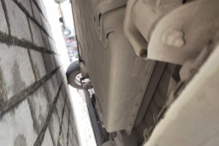 Used Wuling Hongguang MINIEV 2020 Zizai Version Lithium-NMC Chassis Rear Right