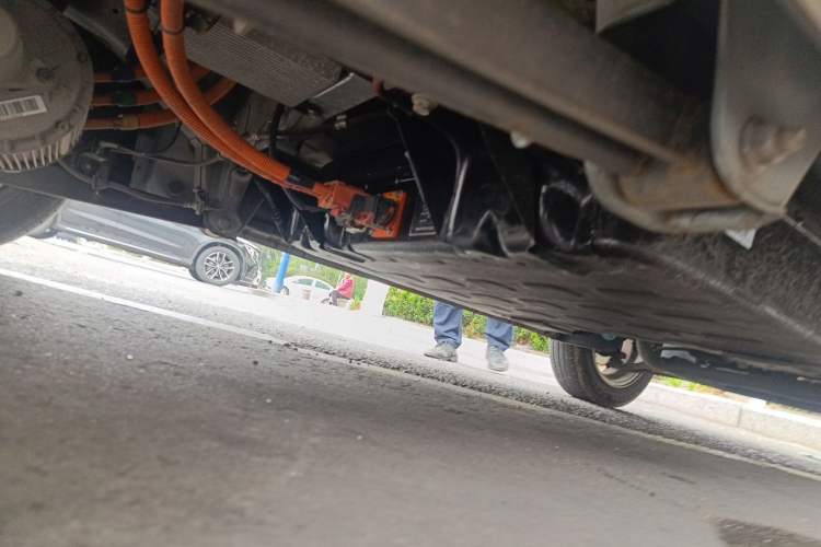 Used Wuling Hongguang MINIEV 2020 Zizai Version Lithium-NMC Chassis Rear Right