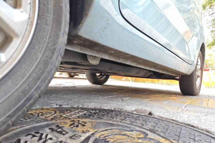 Used Wuling Hongguang MINIEV 2020 Freedom Version Lithium Iron Phosphate Chassis Rear Right