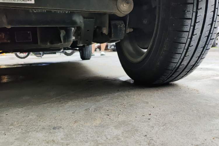 Used Wuling Hongguang MINIEV 2020 Zizai Version Lithium-NMC Chassis Rear Right