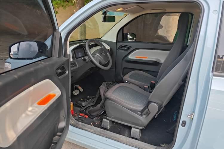 Used Wuling Hongguang MINIEV 2020 Enjoy Edition Lithium-Ion Battery Driver Seat