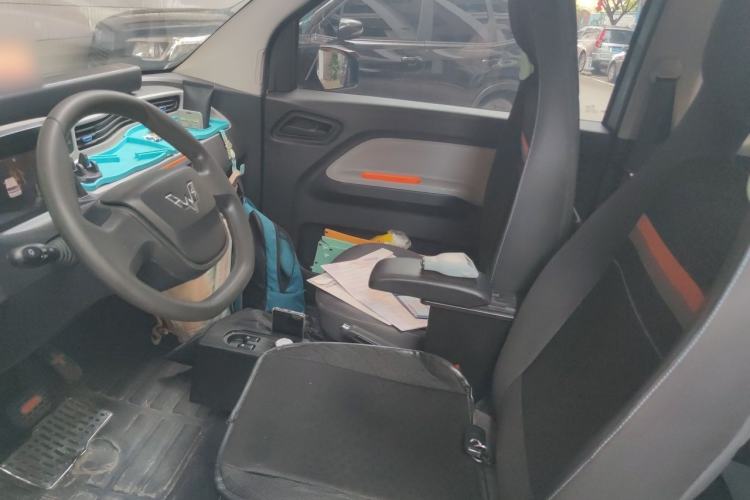 Used Wuling Hongguang MINIEV 2020 Enjoyment Model Lithium Iron Phosphate Driver Seat