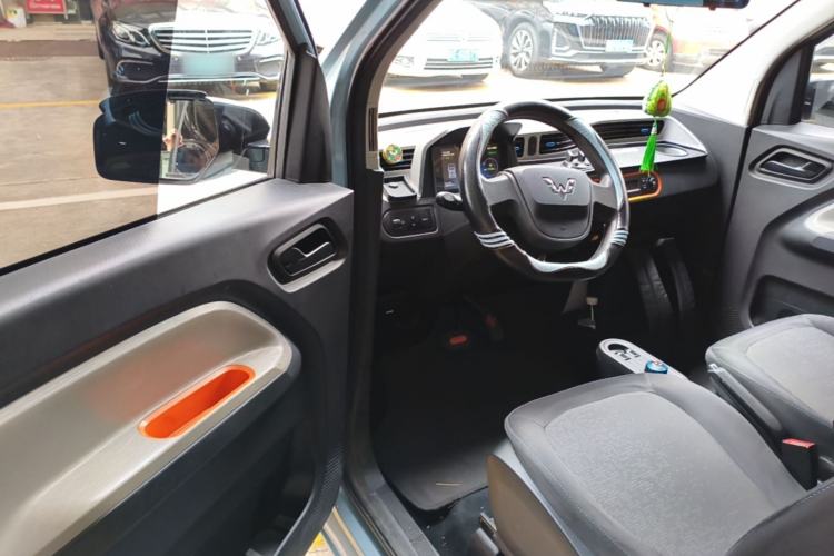 Used Wuling Hongguang MINIEV 2020 Freedom Version Lithium Iron Phosphate Driver Seat